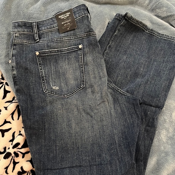 Women's jeans - Picture 1 of 6